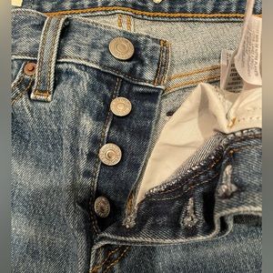 Levi’s Wedgie Jean